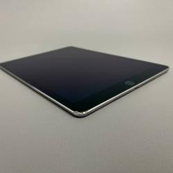 9.7" Планшет Apple iPad Air 2 Wi-Fi, RU, 2 / 16 ГБ, Wi-Fi, iOS, space grey