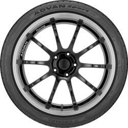 Автошина Yokohama Advan Sport V105 285 / 45 R21 113Y