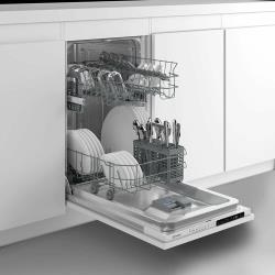 Встраиваемая посудомоечная машина Indesit DIS 1C69