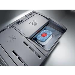 Встраиваемая посудомоечная машина Bosch SMV24AX03E