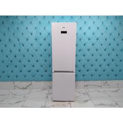 Холодильник Beko RCNK 400E20 ZW, белый