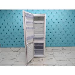 Холодильник Beko RCNK 400E20 ZW, белый