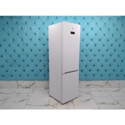 Холодильник Beko RCNK 400E20 ZW, белый