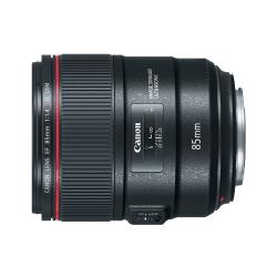 Объектив Canon EF 85mm f / 1.4L IS USM, черный