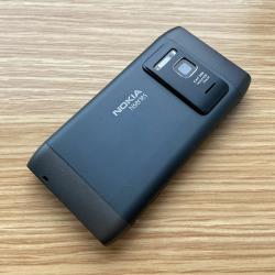 Смартфон Nokia N8, 1 SIM, черный