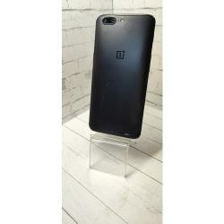 Смартфон OnePlus 5 6 / 64 ГБ Global, черный