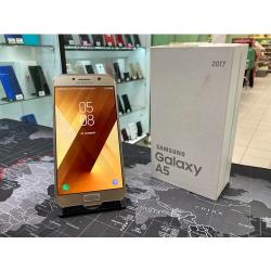 Смартфон Samsung Galaxy A5 (2017) 3 / 32 ГБ RU, 2 SIM, золотой
