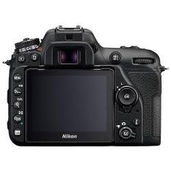 Зеркальный фотоаппарат Nikon D7500 Kit с AF-S 18-140 VR