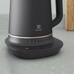 Чайник Electrolux - E7K1-6BP