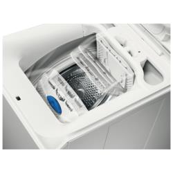 Стиральная машина Electrolux EWT 1066 EFW